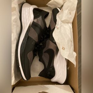 Nike Jordan Air Zoom 85 Runner Black White Men Size 8 NWT